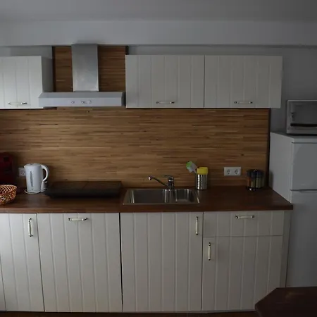 Aparthotel Mit Klimaanlage Am Neckarufer, Schoene Aussicht Bad Friedrichshall