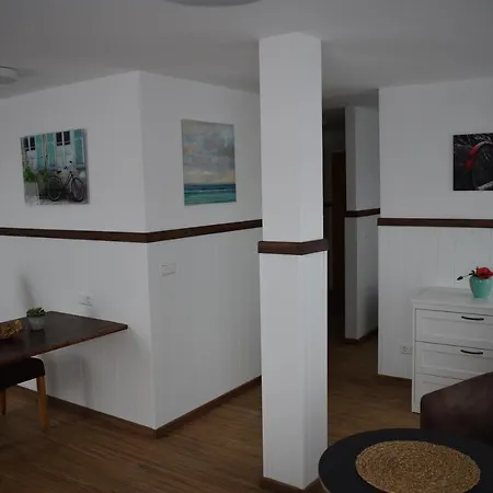Mit Klimaanlage Am Neckarufer, Schoene Aussicht 3* باد فرديريش شال