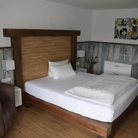 Aparthotel Mit Klimaanlage Am Neckarufer, Schoene Aussicht